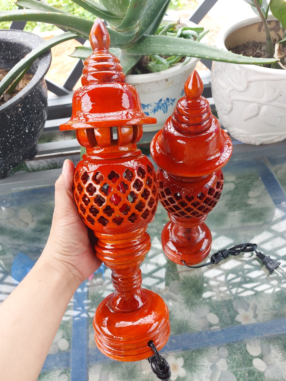 Cặp đèn thờ gỗ xà cừ-Đèn cúng bàn thờ cao 23cm