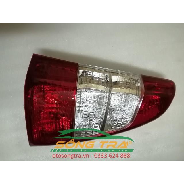ĐÈN HẬU TOYOTA INNOVA 2012