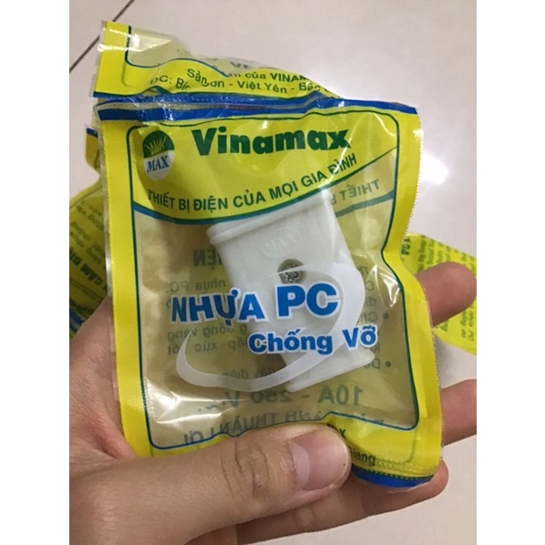 Phích cắm điện chống vỡ Vinamax 10A - 250V