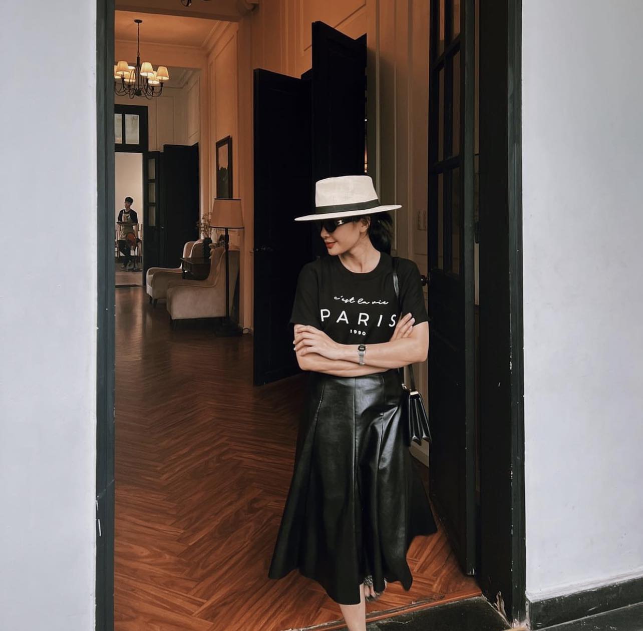 COCOSIN - Áo Lụa Đen Paris