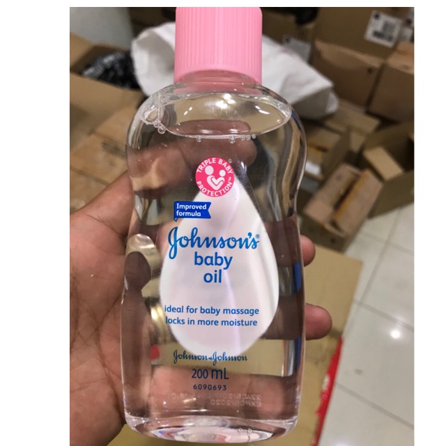 Tinh Dầu Massage Johnson Baby cho bé
