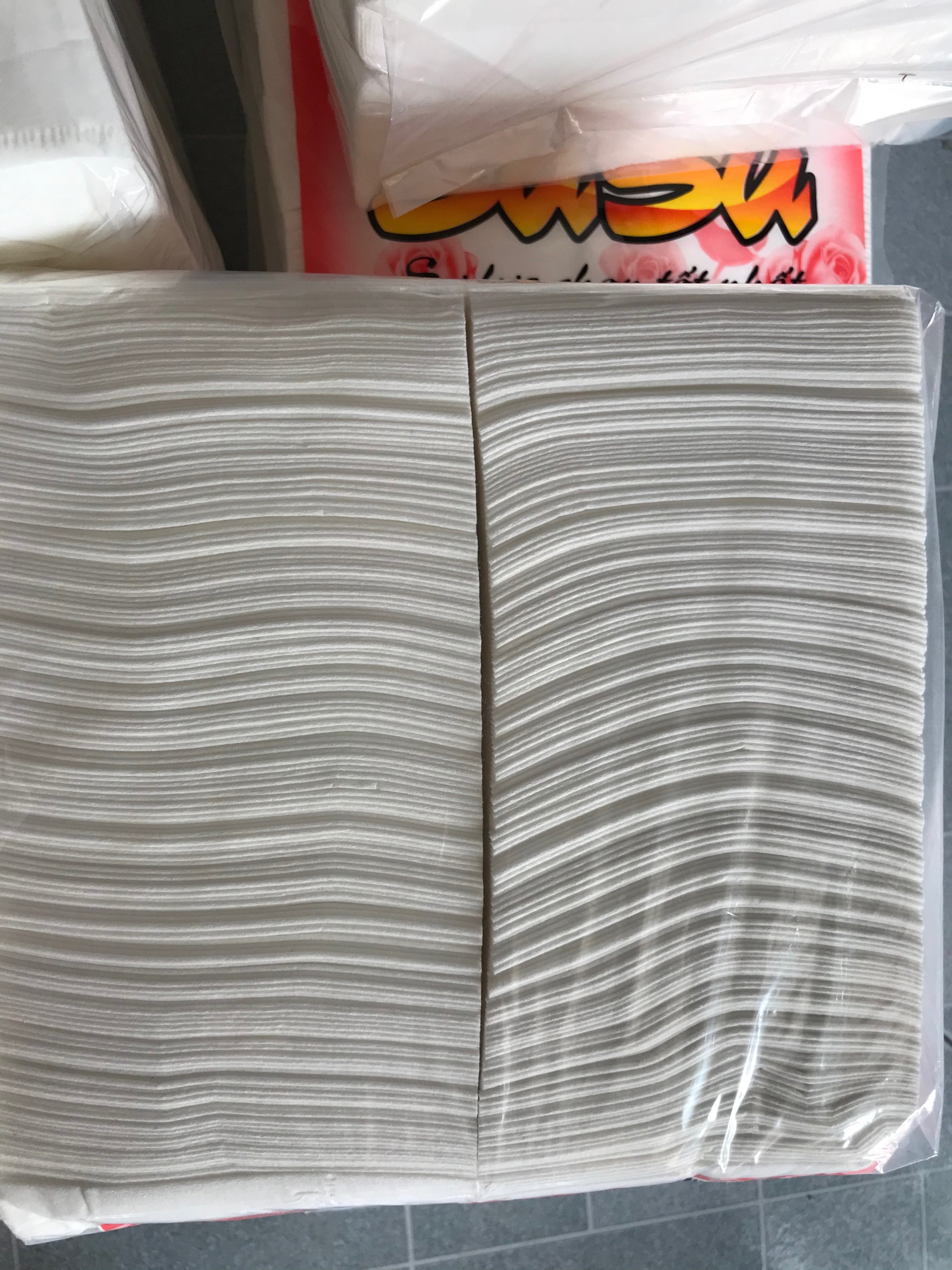 [HCM]Khăn giấy rút SuSu cao cấp ( 500gr/1 bịch)