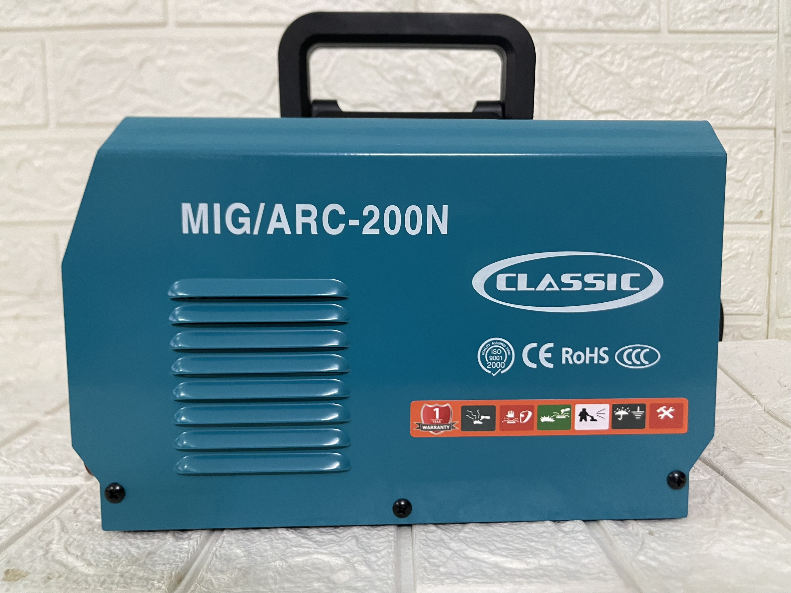 Máy hàn mig 3 chức năng MIG/ARC - 200N CLASSIC ( TẶNG KÈM CUỘN DÂY, BAO TAY HÀN, 3 BÉC HÀN )