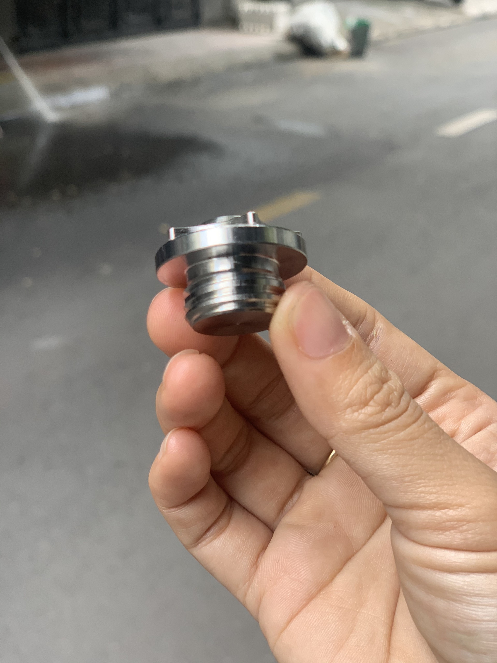 [HCM]ỐC NHỚT INOX SALAYA CHO XE MÁY