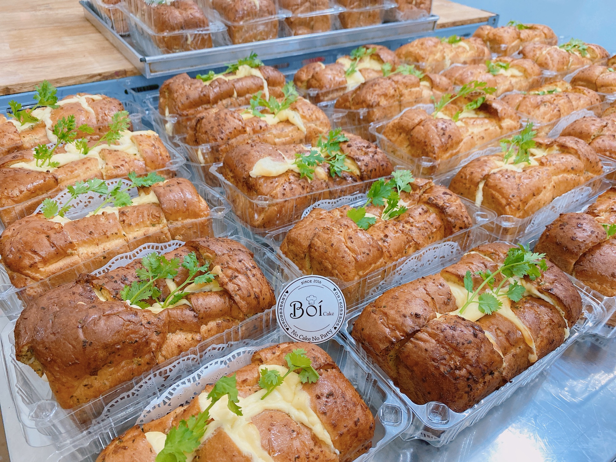 Bánh Mì Sốt Bơ Tỏi Phô Mai Hàn Quốc.
