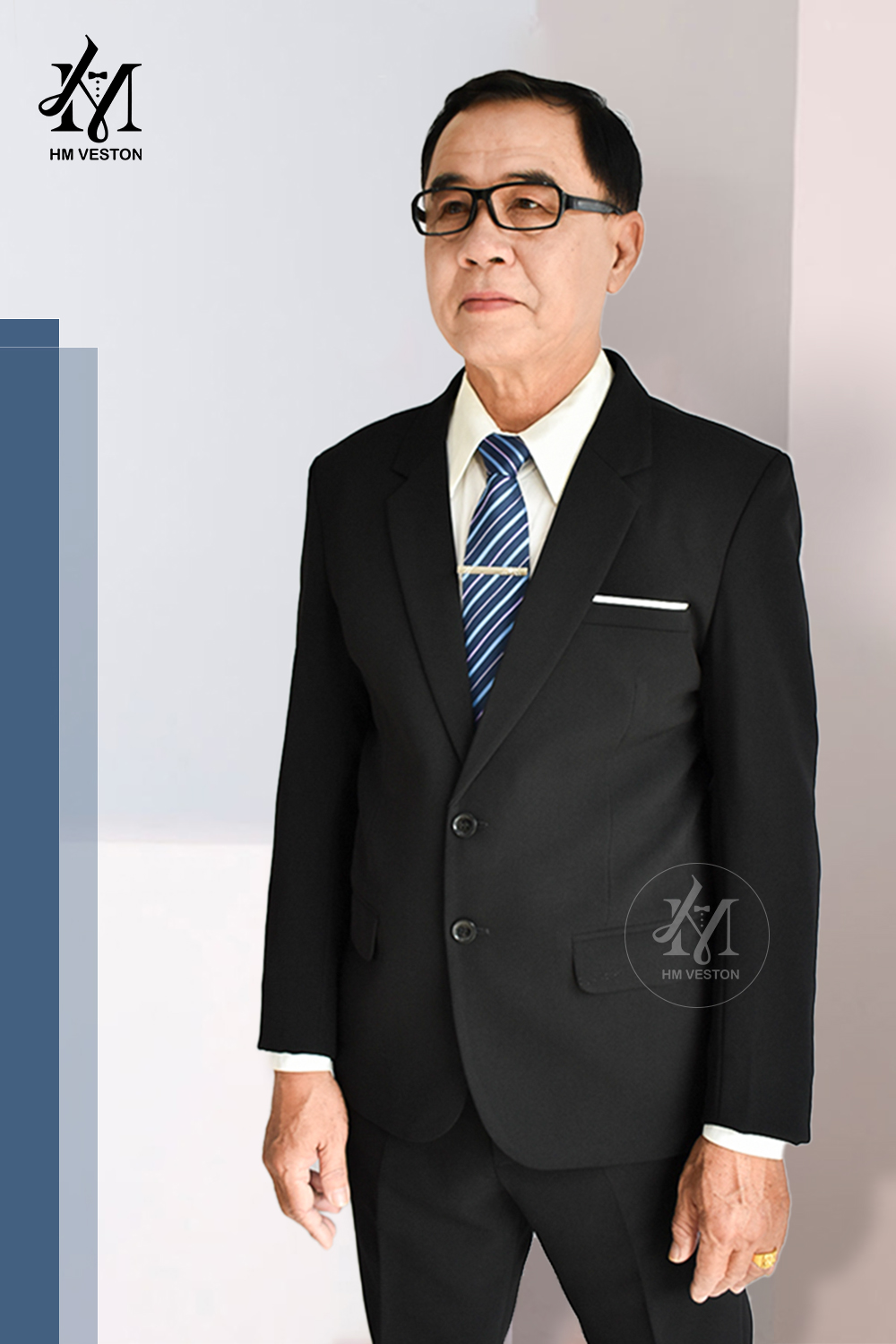 Bộ vest nam 2 nút màu đen chất liệu cotton mềm mịn tặng cà vạt kẹp