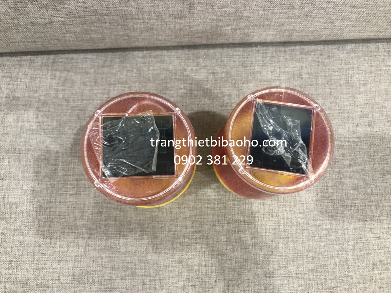 Đèn cảnh báo năng lượng mặt trời đế nam châm JS