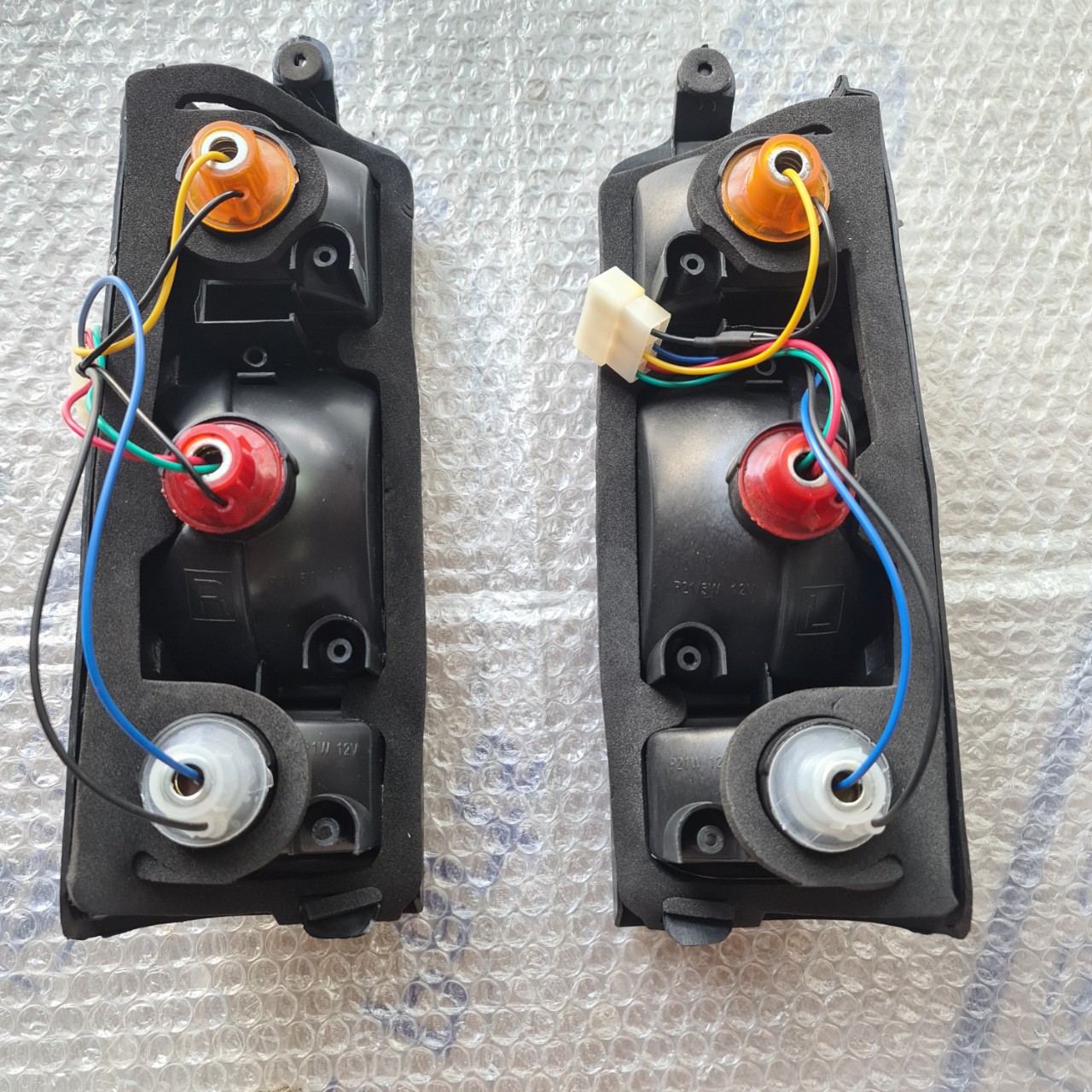 Đèn hậu Suzuki Carry, Su Cóc 7 chỗ (Giá 1 Chiếc) OEM