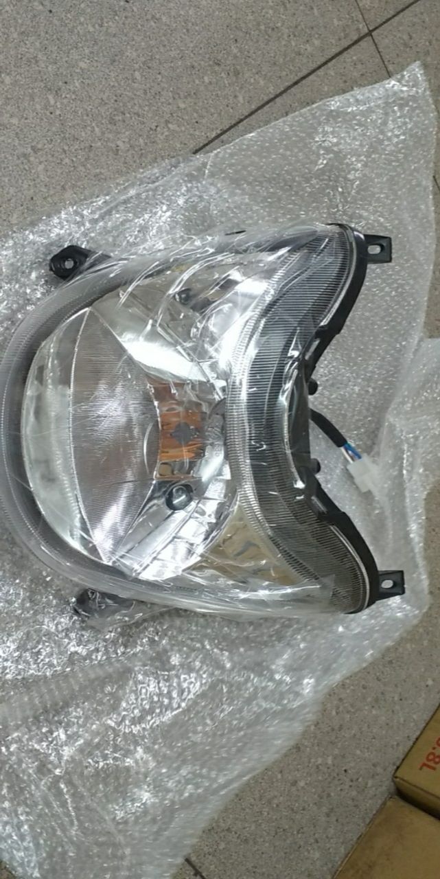 Bộ Đèn Pha Xe Tay Ga Atila 2007 SYM