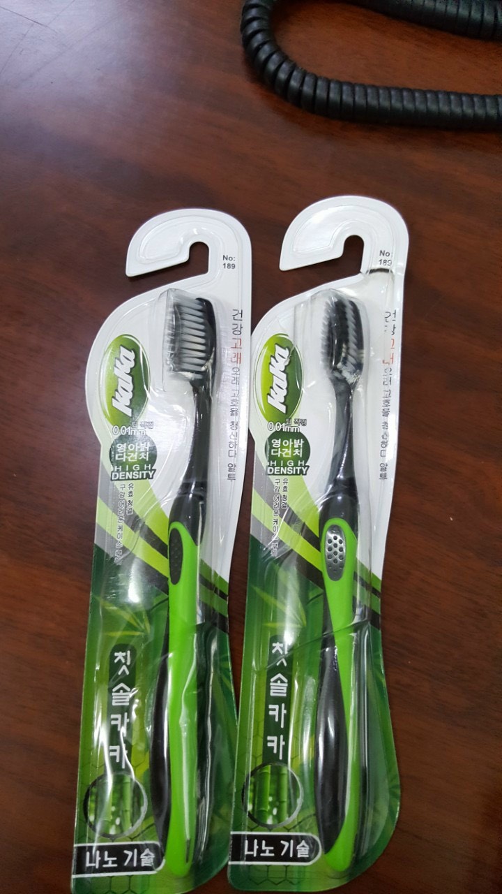 Bàn Chải Than Tre Hoạt Tính KaKa Nano
