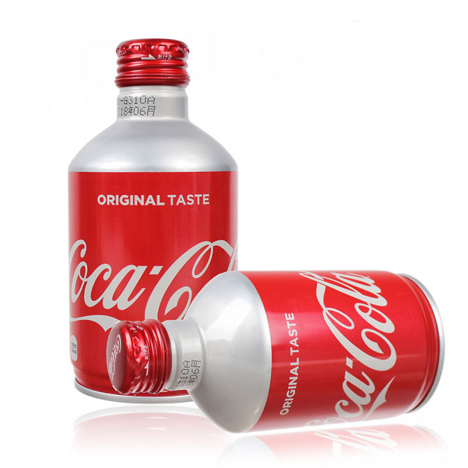 Nước ngọt Coca Cola Nhật nắp vặn chai 300ml
