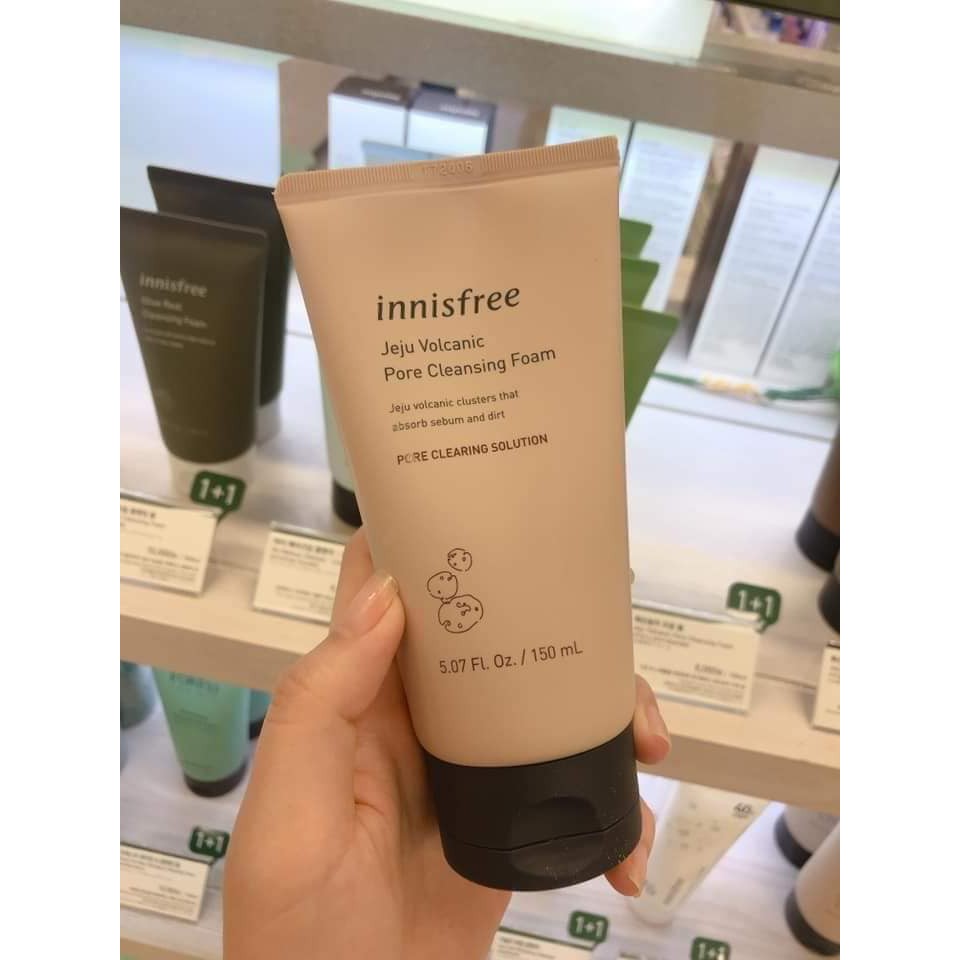 Sữa Rửa Mặt Dành Cho Da Dầu INNISFREE Tro Núi Lữa