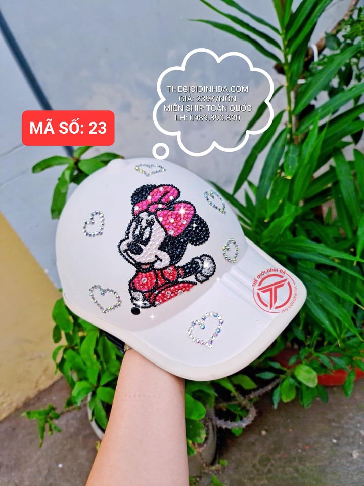 MŨ BẢO HIỂM ĐÍNH ĐÁ/NÓN BẢO HIỂM ĐÍNH ĐÁ (THẾ GIỚI ĐÍNH ĐÁ)