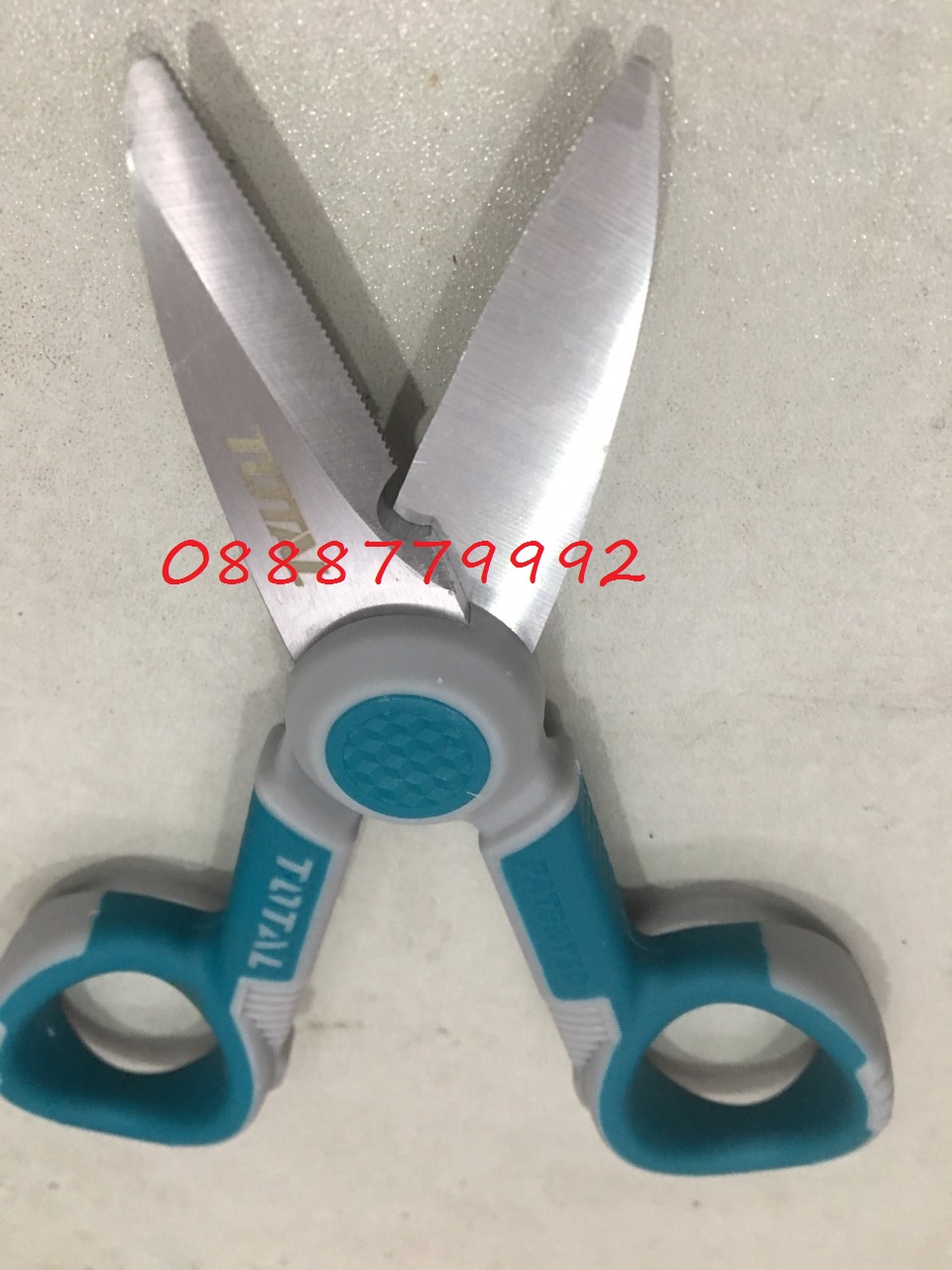 Kéo thợ điện 145mm total THT1155871