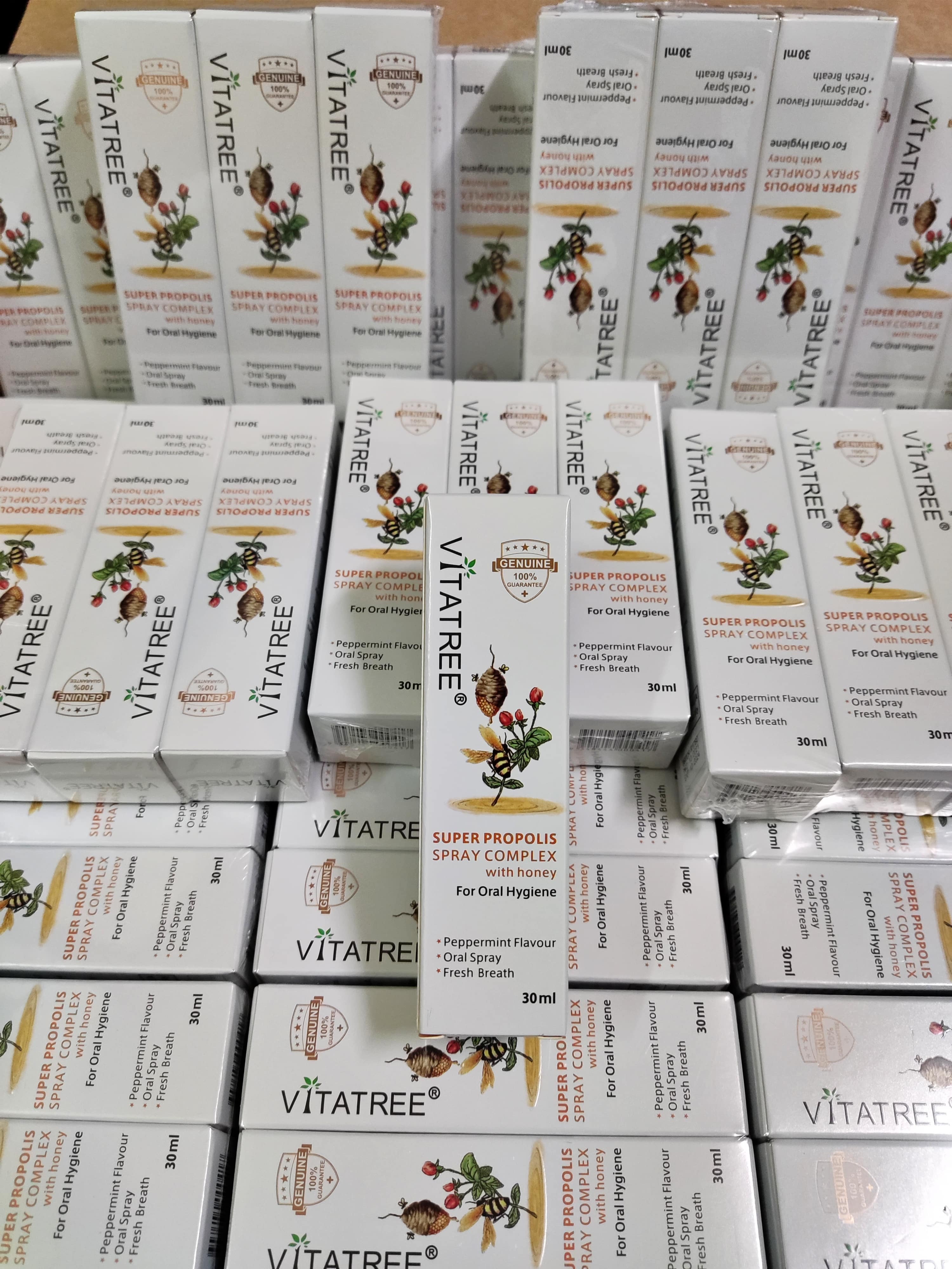 Xịt Họng Keo Ong Vitatree Úc 30ml