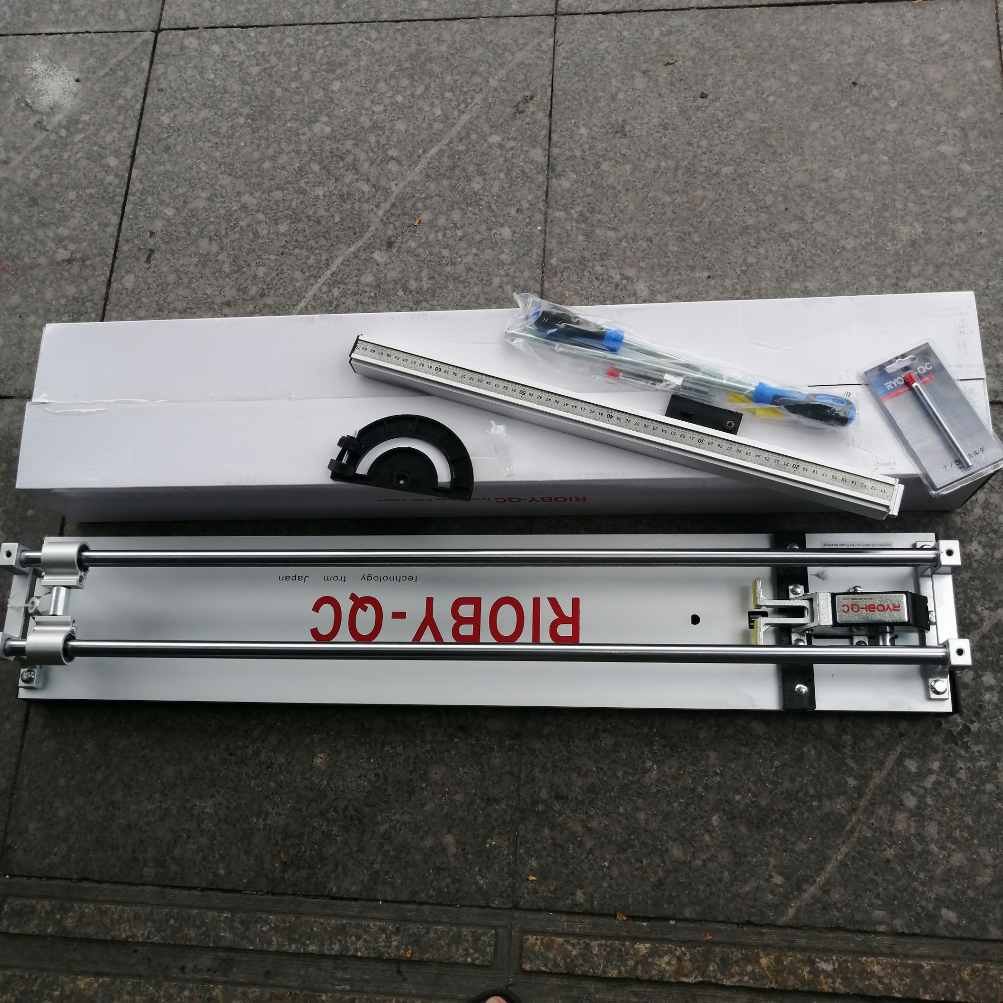 [HCM]bàn cắt gạch RIOBY - QC 800mm.(NHẬT BẢN).