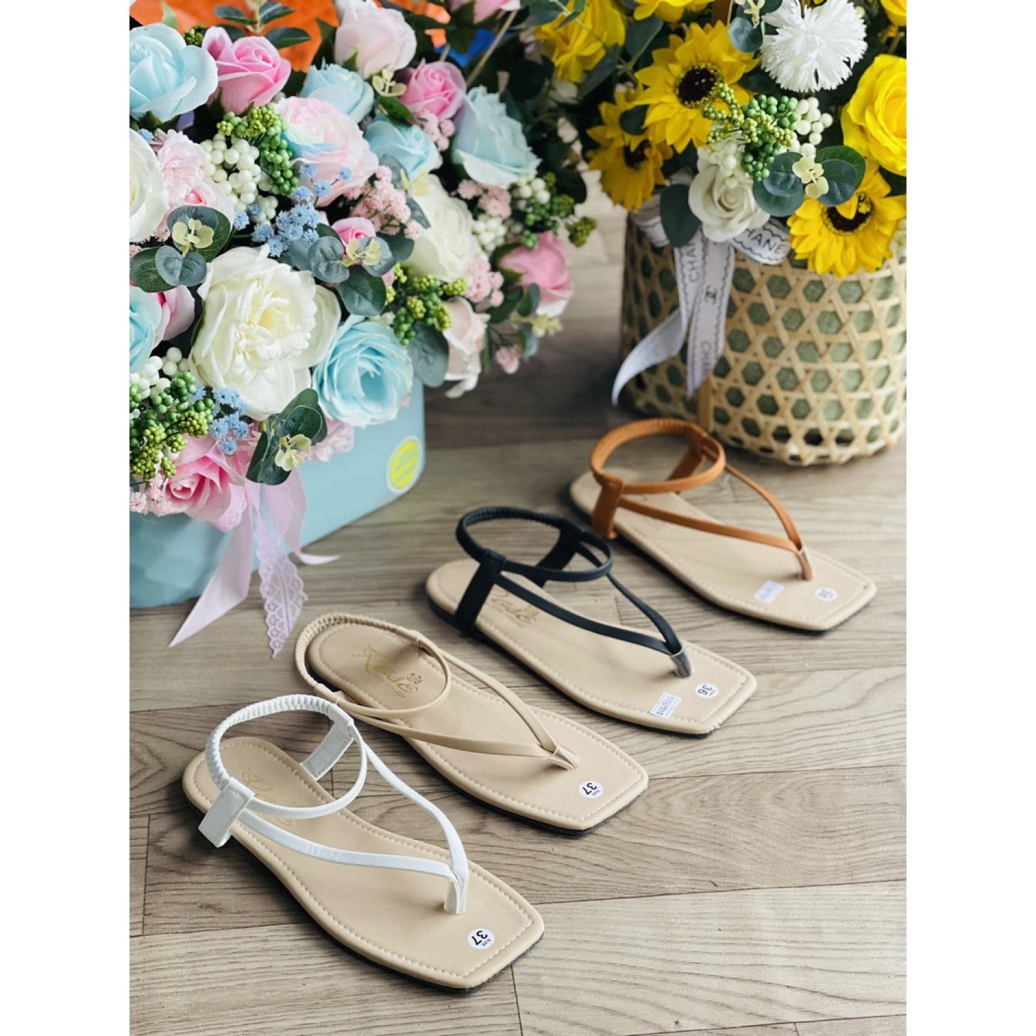 Giày sandal nữ đế bệt kẹp ngón VSD01 da mềm