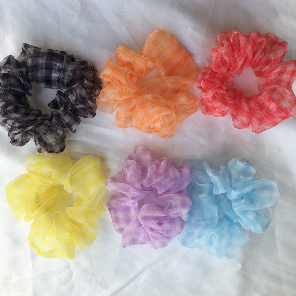 Scrunchies Chun Cột Tóc Hoạ Tiết Kẻ Caro
