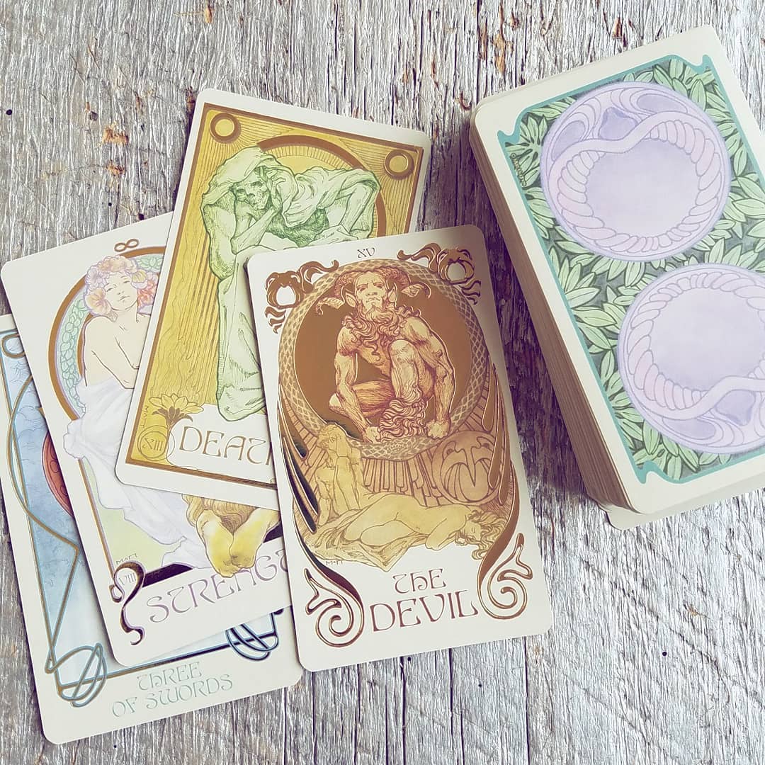 Bộ Bài Ethereal Visions Illuminated Tarot (Mystic House Tarot Shop) - Bài Gốc Authentic Chính Hãng 100%