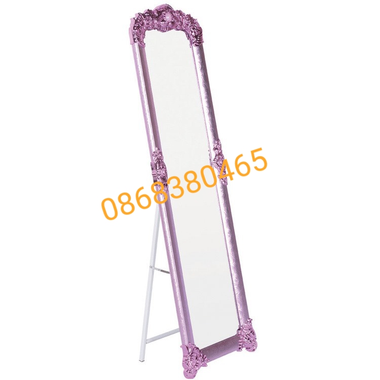 Gương soi hoàng cung