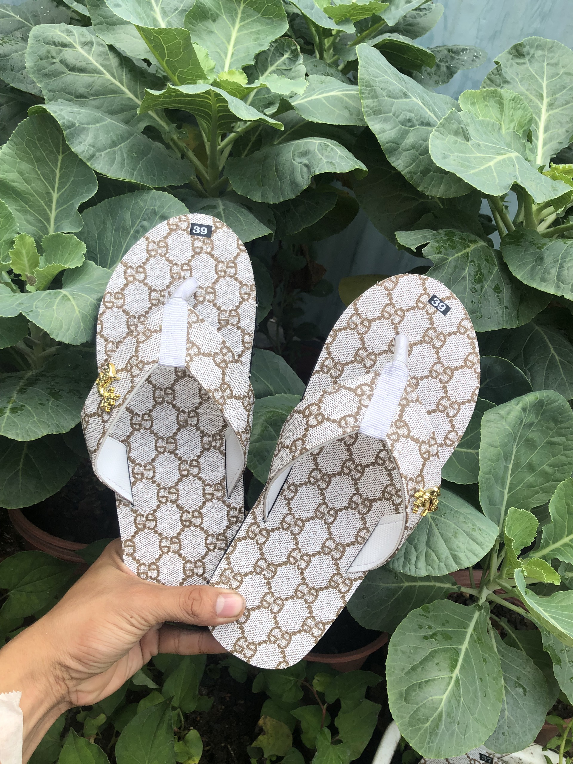 [MIẾN PHÍ SHIP] Dép Kẹp Nam Sandal Nam Sandal Thời Trang Dép Nam Đẹp Hot Nhất Xăng Đan Nam GG (ẢNH THẬT 100%) Full size 30-44  Nam Nữ