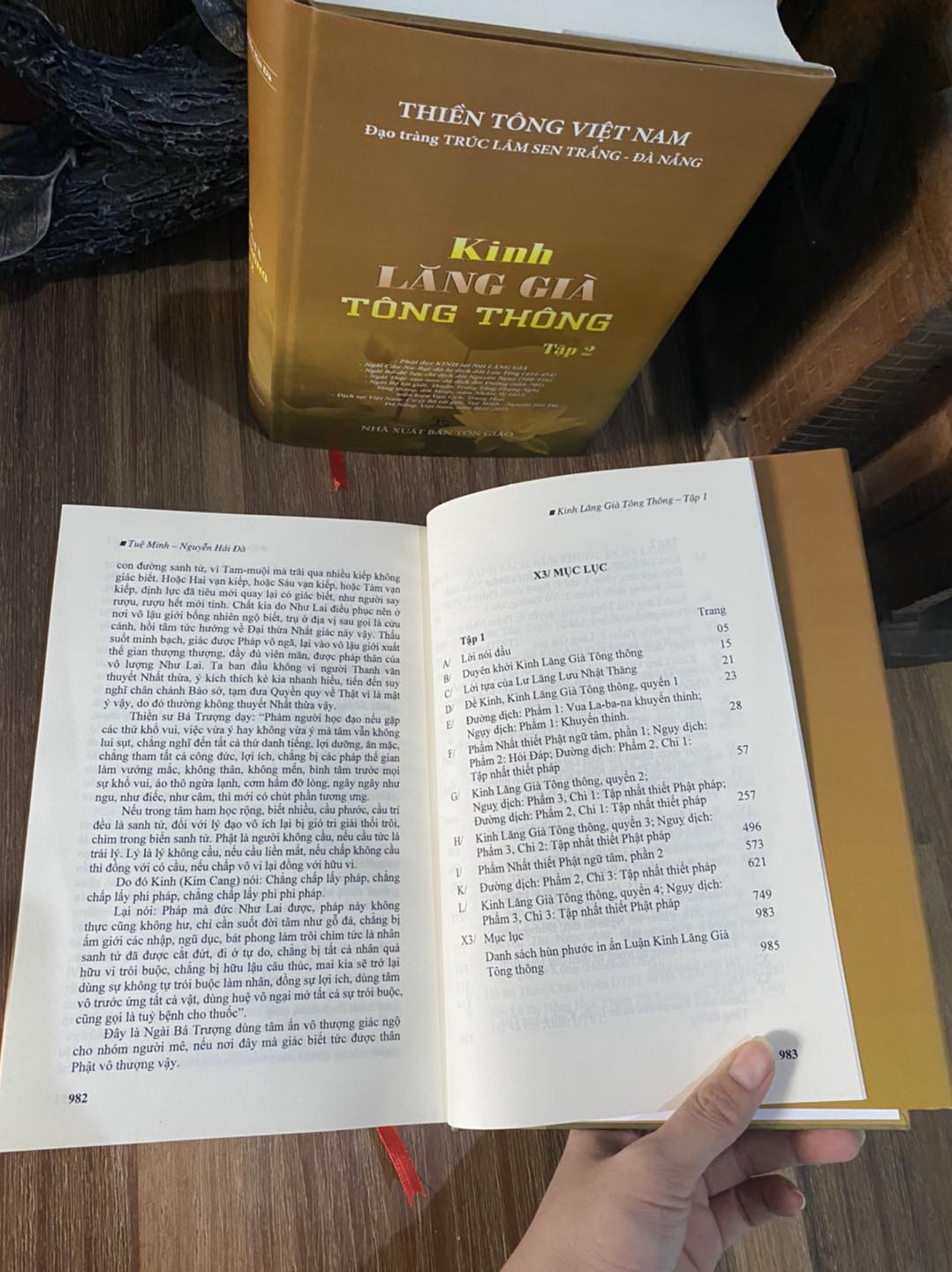 Sách - Kinh Lăng Già Tông Thông (Bộ 2 Tập)