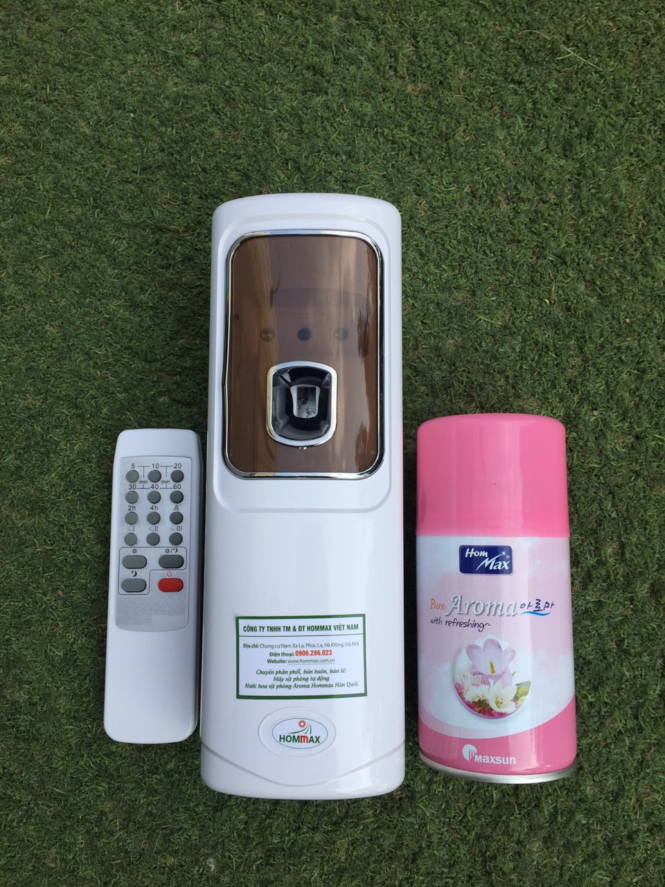 (Hommax) Combo Máy xịt phòng tự động cảm biến ánh sáng, có điều khiển và Nước hoa xịt phòng Hommax Hàn Quốc