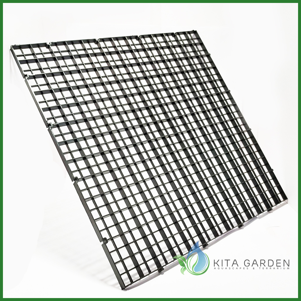 Tấm vách nhựa ngăn hồ cá