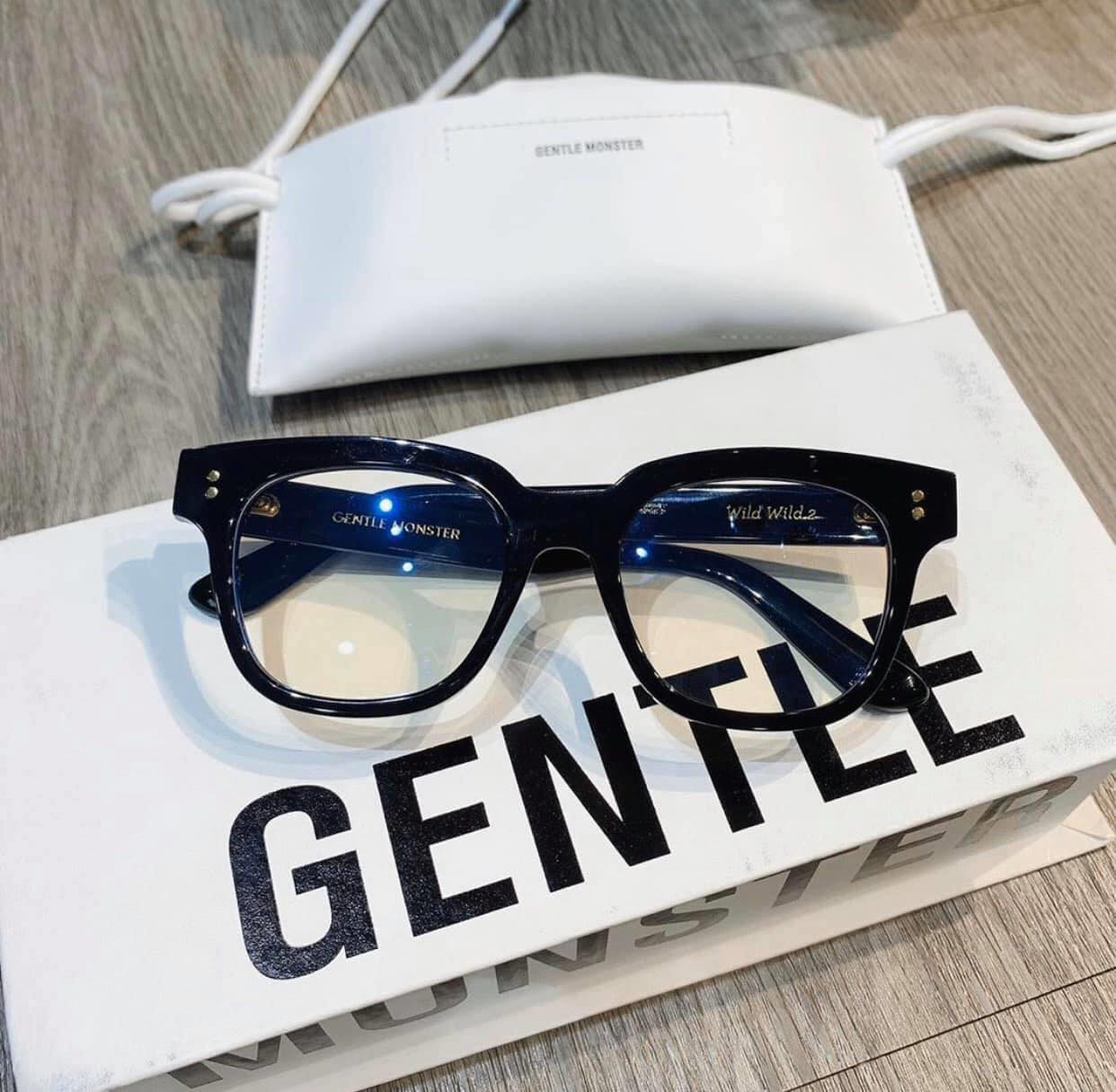 Kính gọng WILD WILD Hồng Kong  cao cấp + Tặng fullbox phụ kiện (ĐEN)