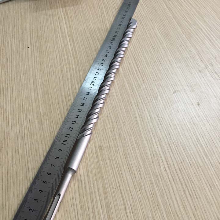 Mũi khoan xuyên tường phi 18 dài 350mm.