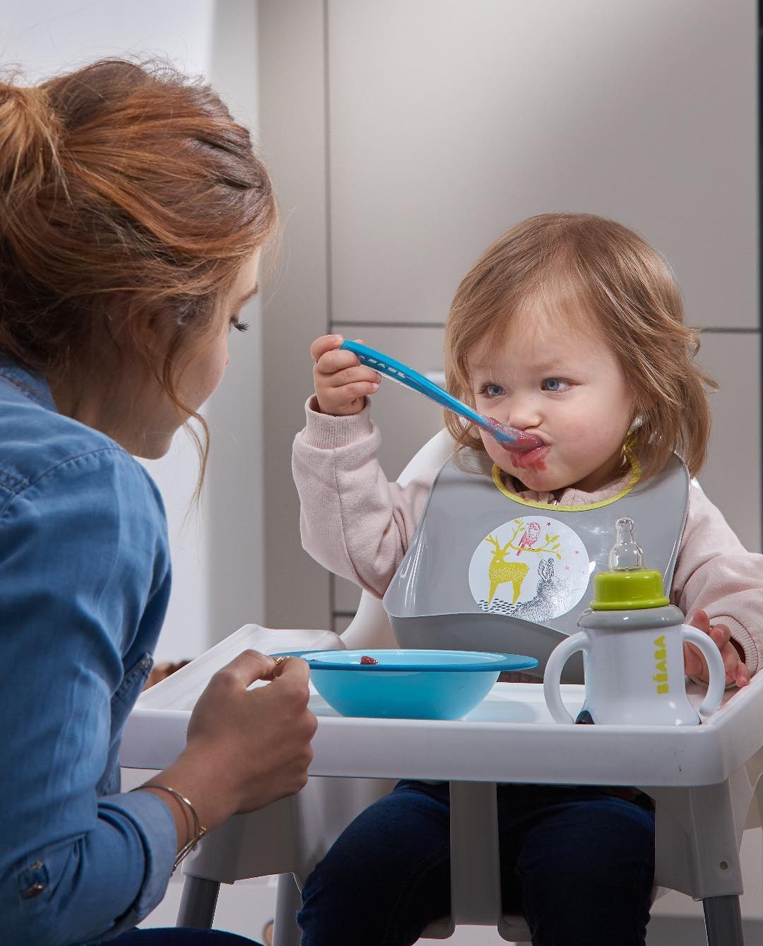 Thìa Cầu Vồng Silicone Beaba