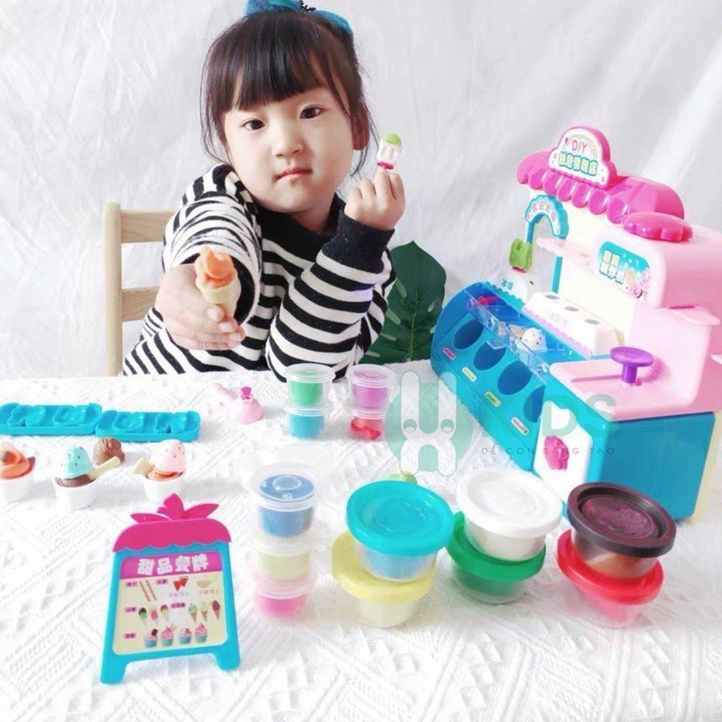 Đồ Chơi Quầy Bán Kem Đất Nặn Tự Chơi Cho Bé