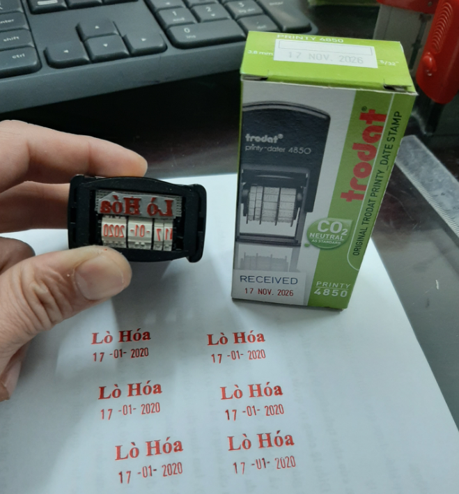 Dấu ngày tháng năm + nội dung phía trên (Trodat 4850)