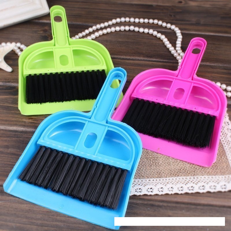 Bộ chổi khay mini vệ sinh cho hamster thú cưng