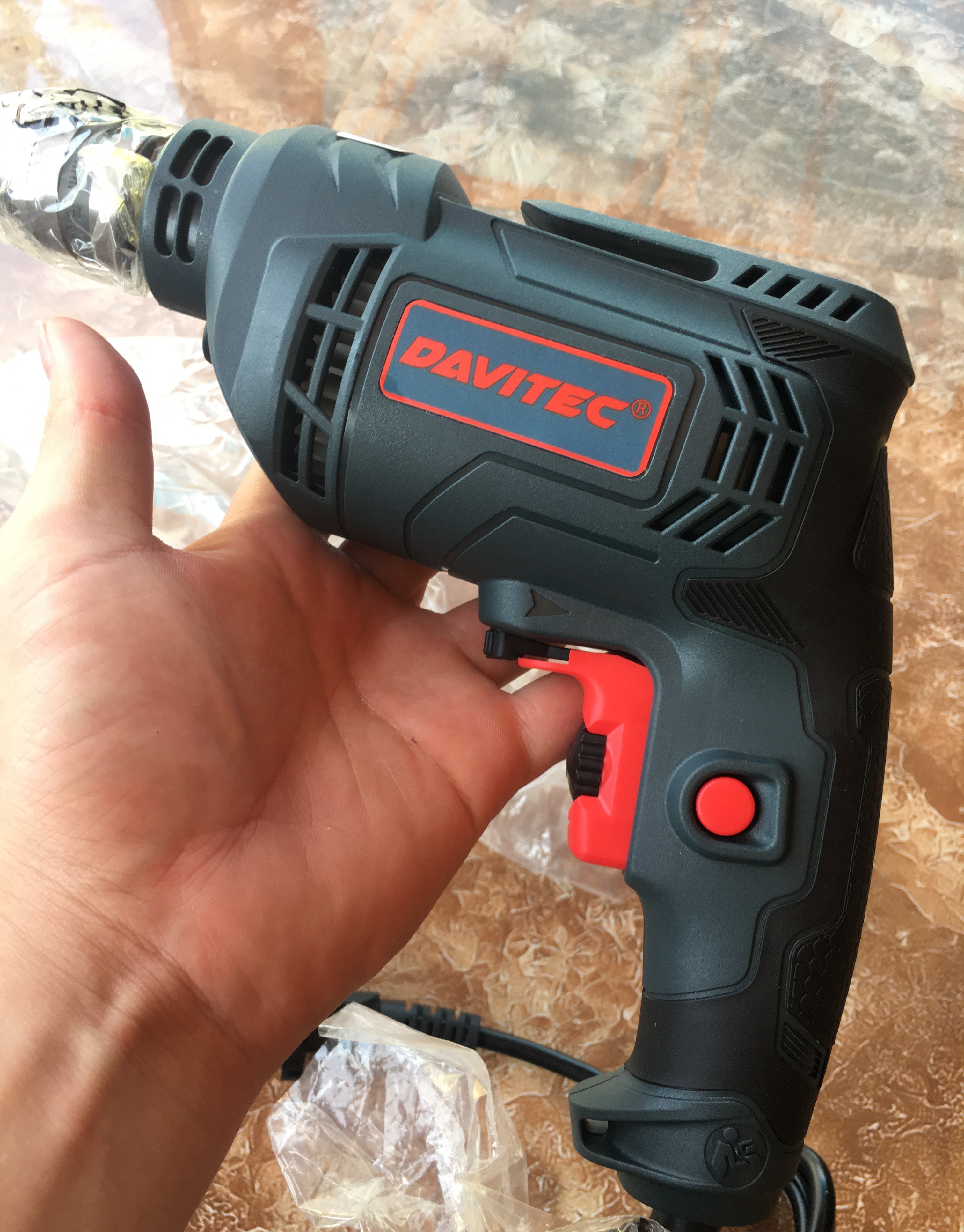 Máy khoan Davitec DV2450