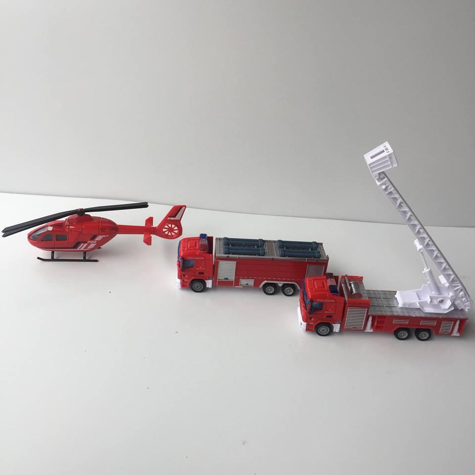 Set 3 chiếc xe sắt cứu hỏa bằng sắt, chạy đà
