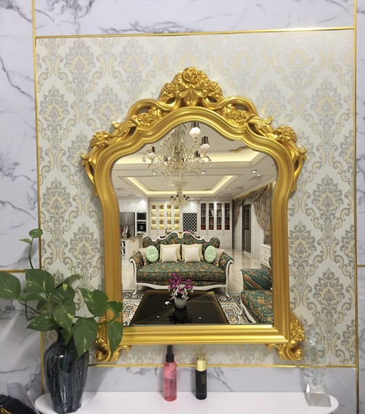 Gương treo tường trang trí tân cổ điển, gương để bàn trang điểm DPG834 màu vàng Gold giá rẻ