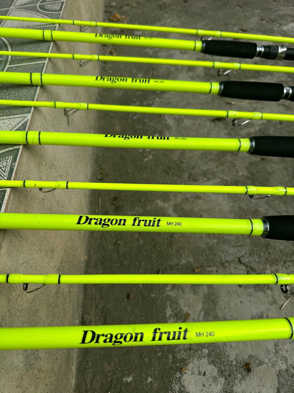 Cần câu Lure máy đứng Wing Dragon - Lưới nhà Thảo