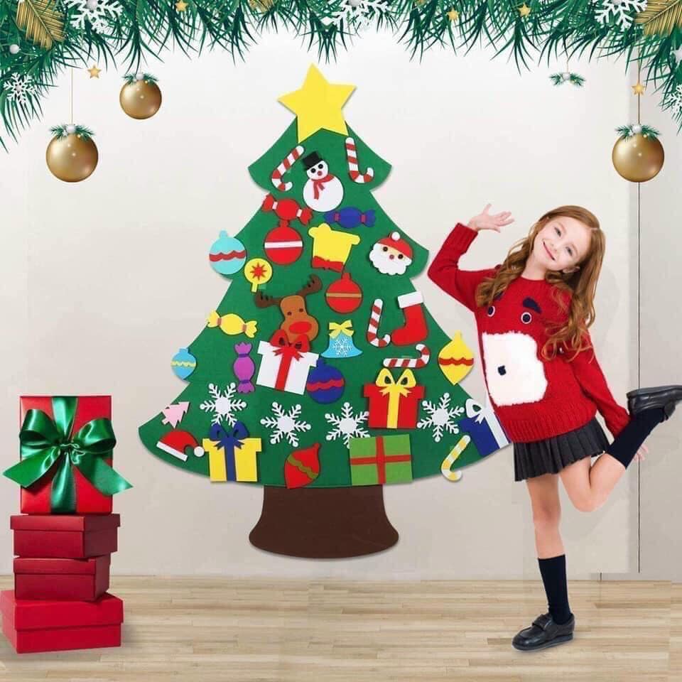 Cây thông trang trí noel dán tường vải da