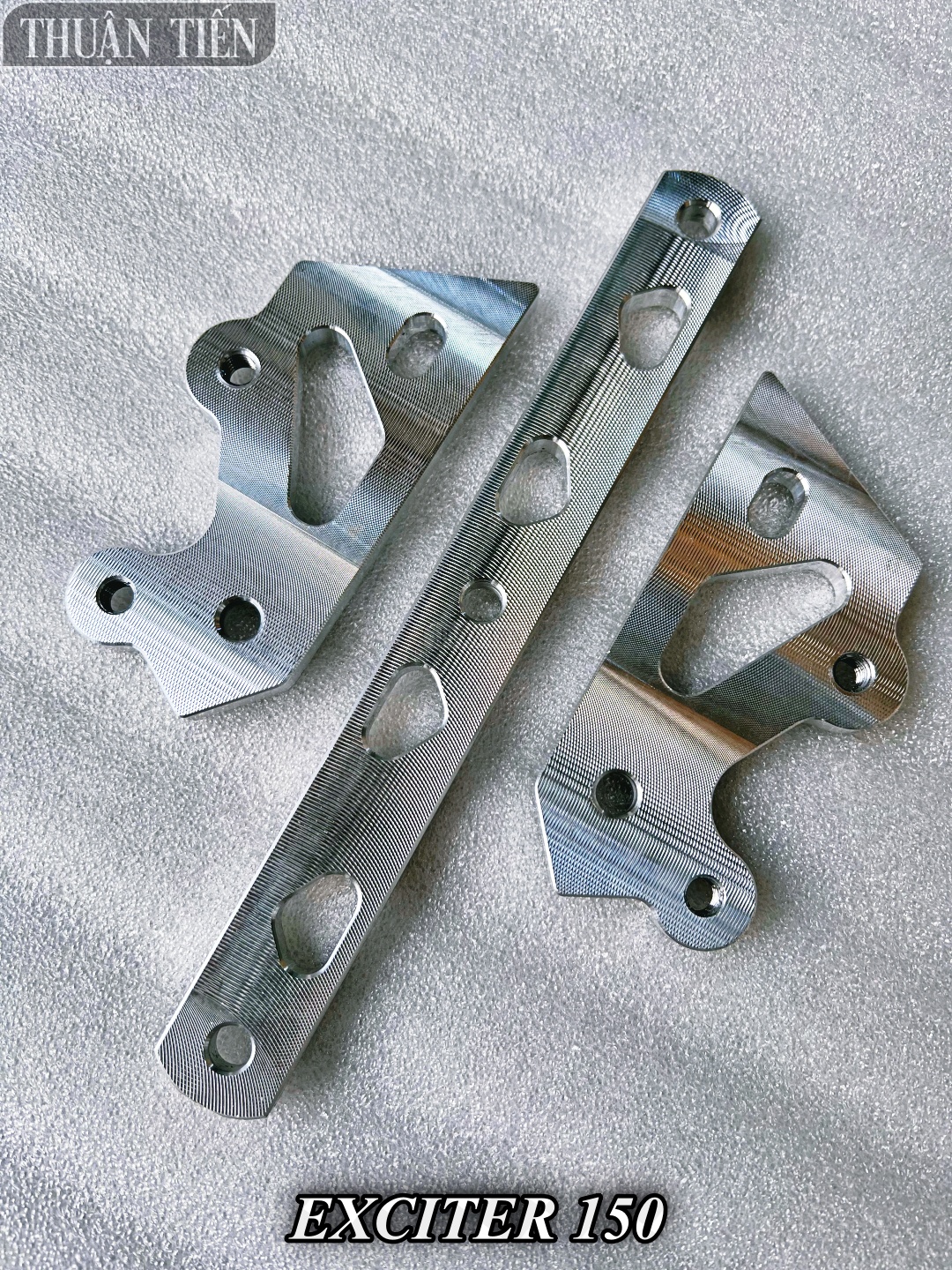 Pas độ gac chân Raider cho Ex135 và Ex150