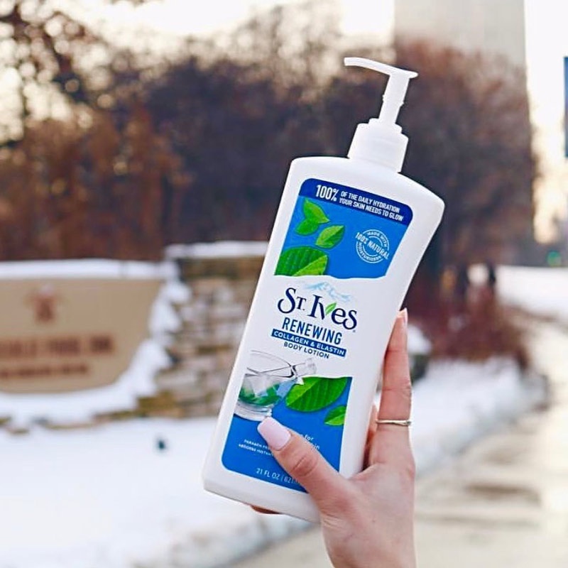 Sữa dưỡng thể toàn thân st.ives 621ml