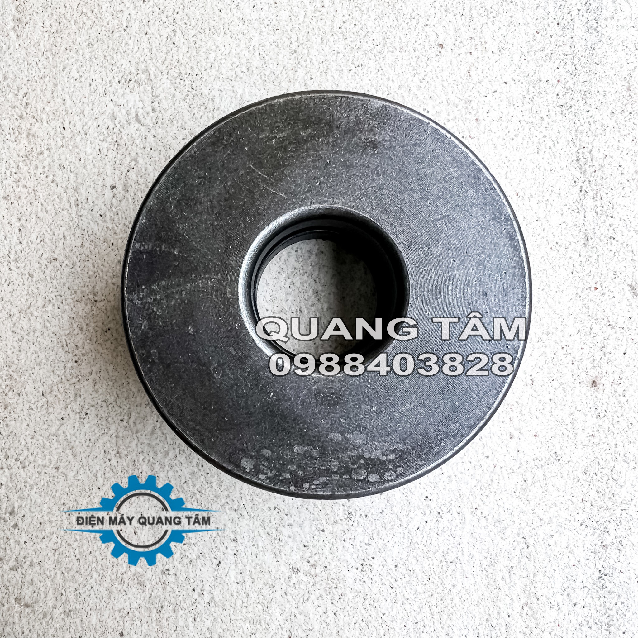 Bát Giữ Mũi Đục lắp Máy Đục Bê Tông dòng PH65 và PH95