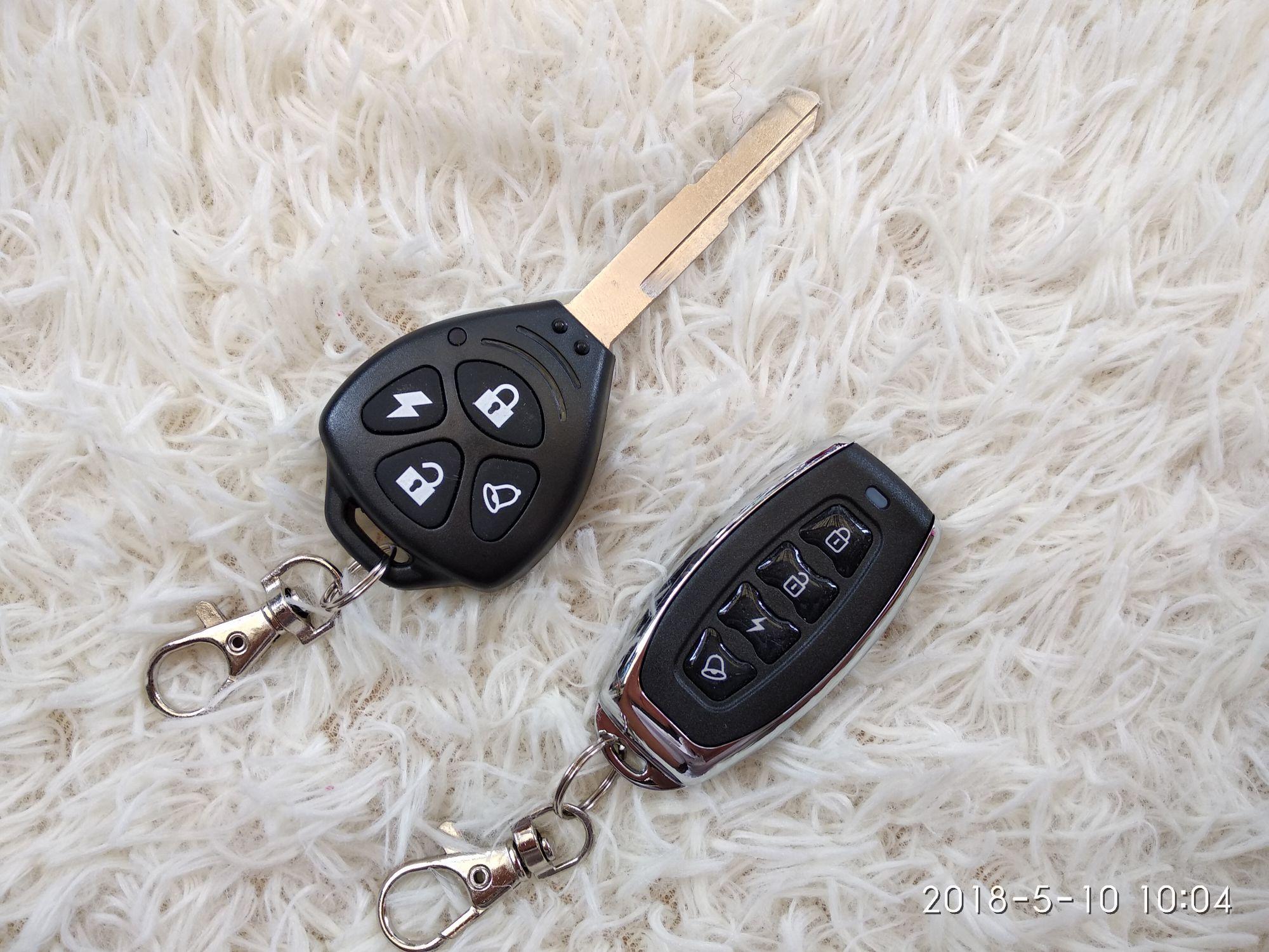 Khóa chống trộm xe máy 4 nút 1 chìa 1 remote TA-04F