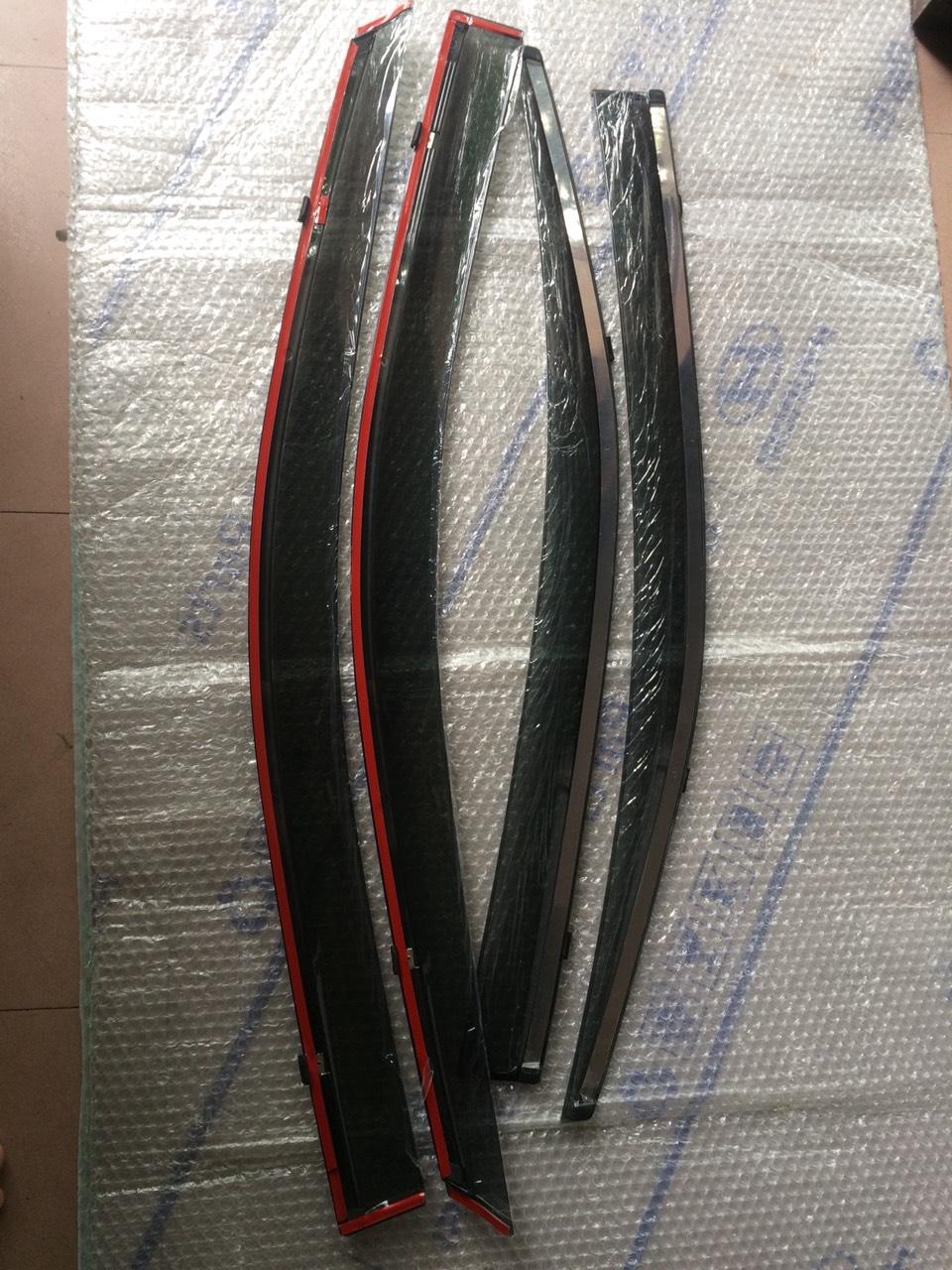 Vè che mưa Vios 14-20 (Chỉ Mạ, Giá 1 Bộ 4 Chiếc) OEM