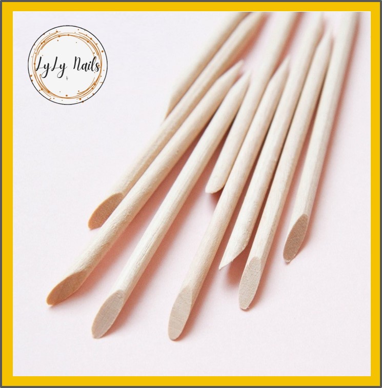 Cây chấm khóe móng, là mép móng, lấy keo gắn móng giả Lyly