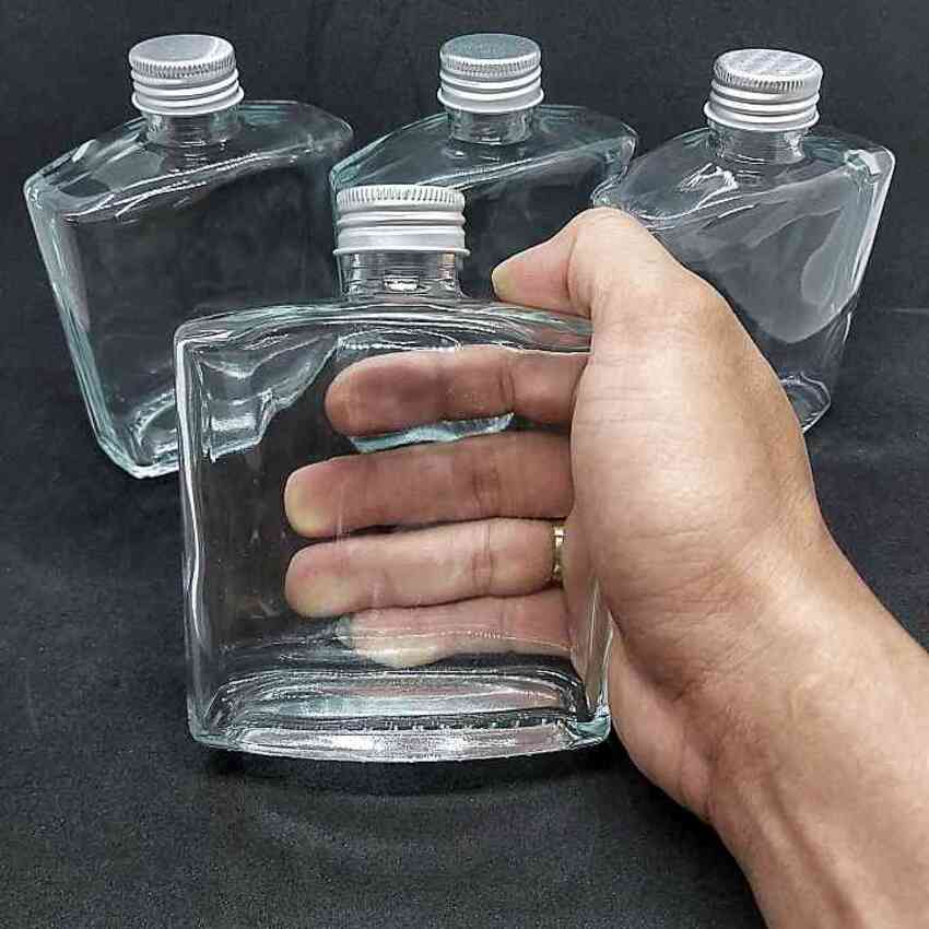 Glass bottle 250ML – Flat Square design – 1 bottle