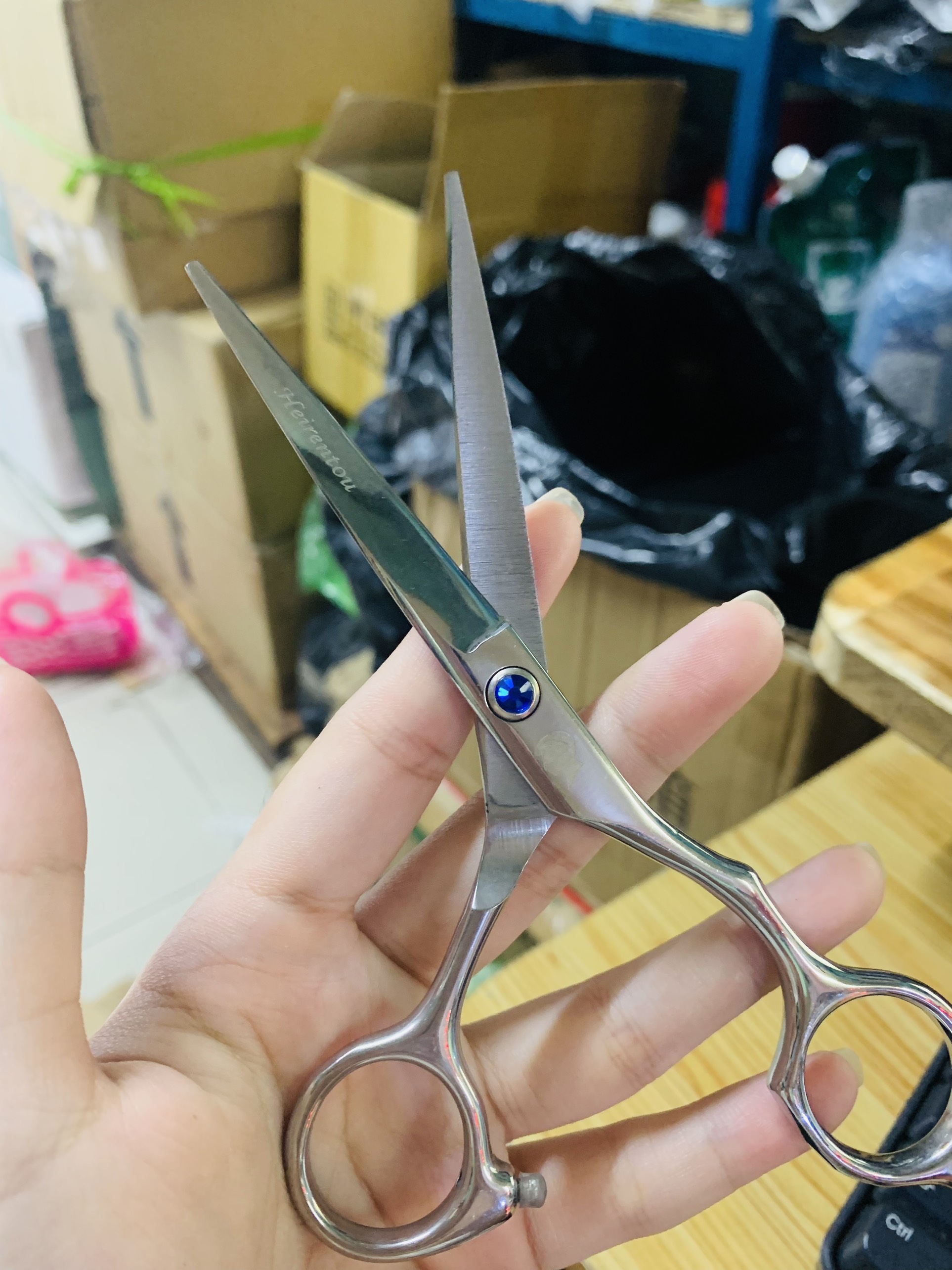 KÉO CẮT/ TỈA TÓC TONY&GUY NHIỀU MẪU SIZE 6.0 INCH