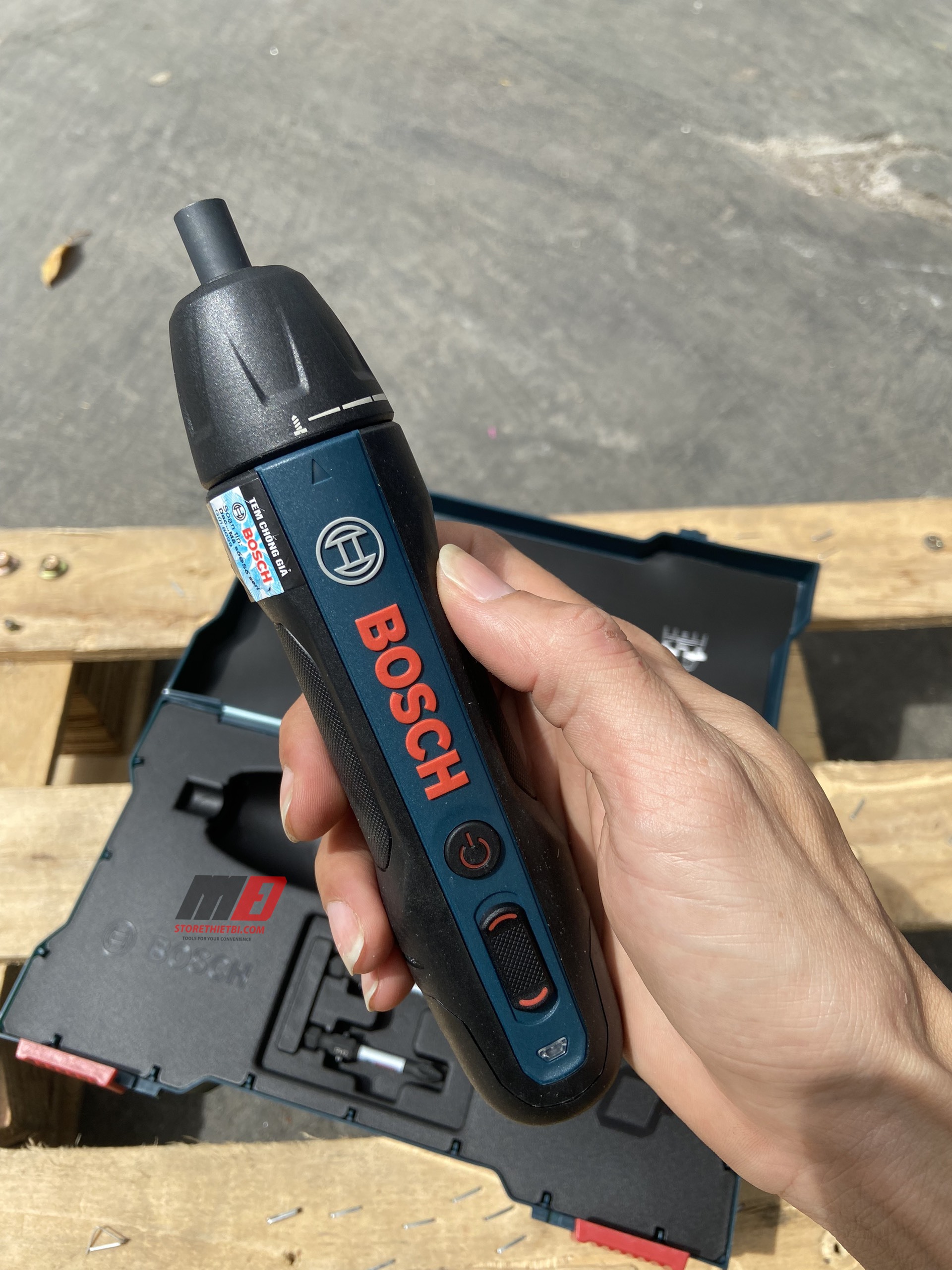 Máy vặn vít dùng pin 3.6v bosch go gen2