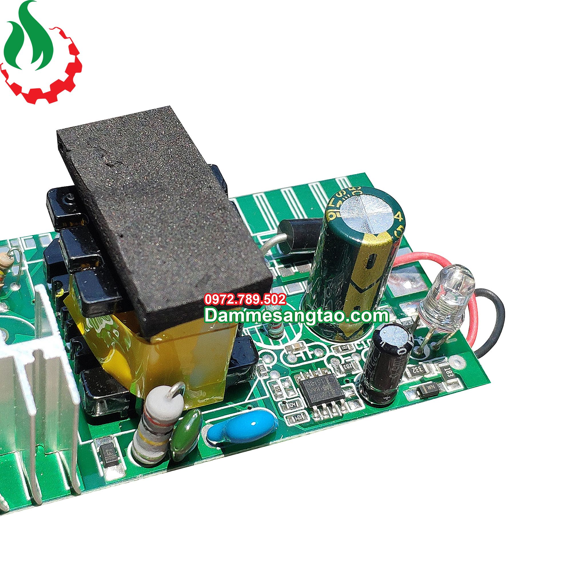 Sạc 6S 25.2V 3A dùng cho pin Li-ion 3.7V