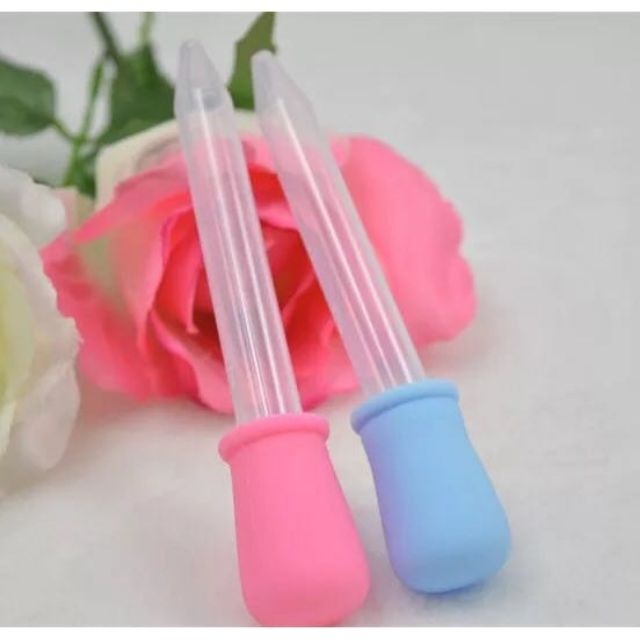 Ống Bón Sữa Cho Bé Lười Bú Bình